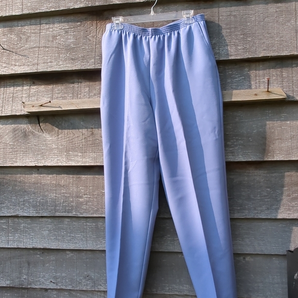 Alfred Dunner Womens 12 Pants Pull On Elastic Waist Slant Pockets Lilac - Picture 11 of 11